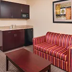 Holiday Inn Express Hotel & Suites Portland - Jantzen Beach By Ihg