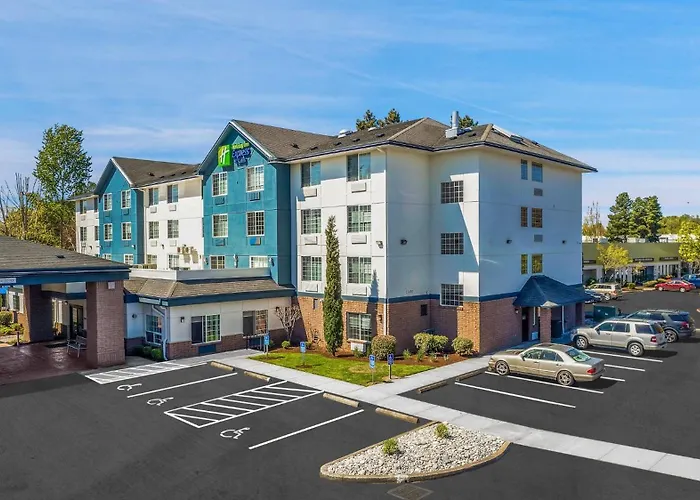 Holiday Inn Express Hotel & Suites Portland - Jantzen Beach By Ihg