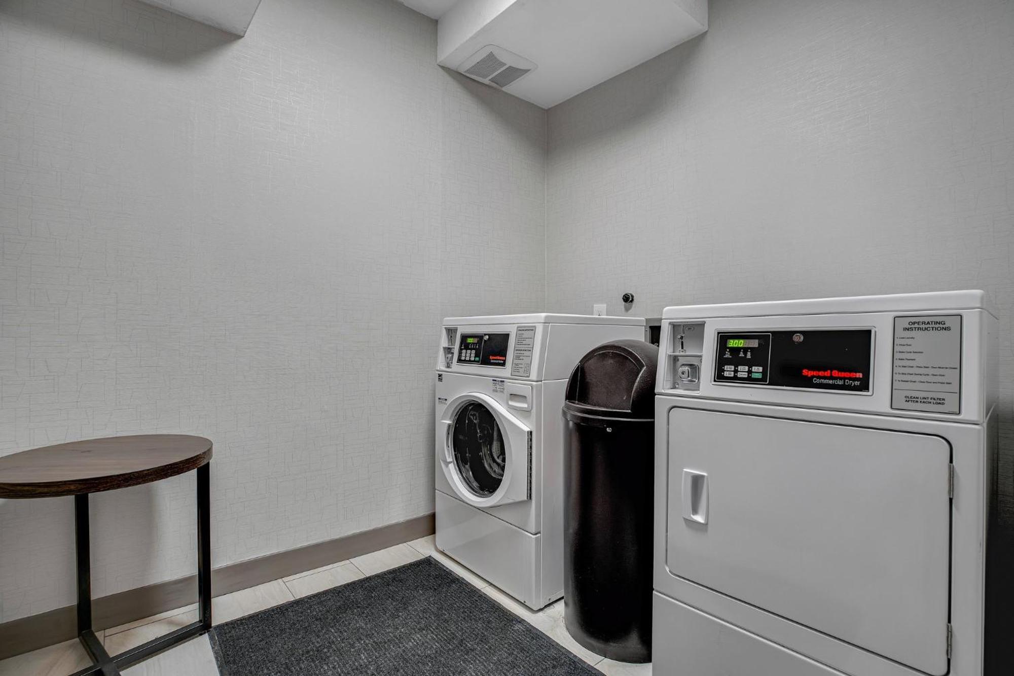 Express & - Jantzen By Ihg Portland