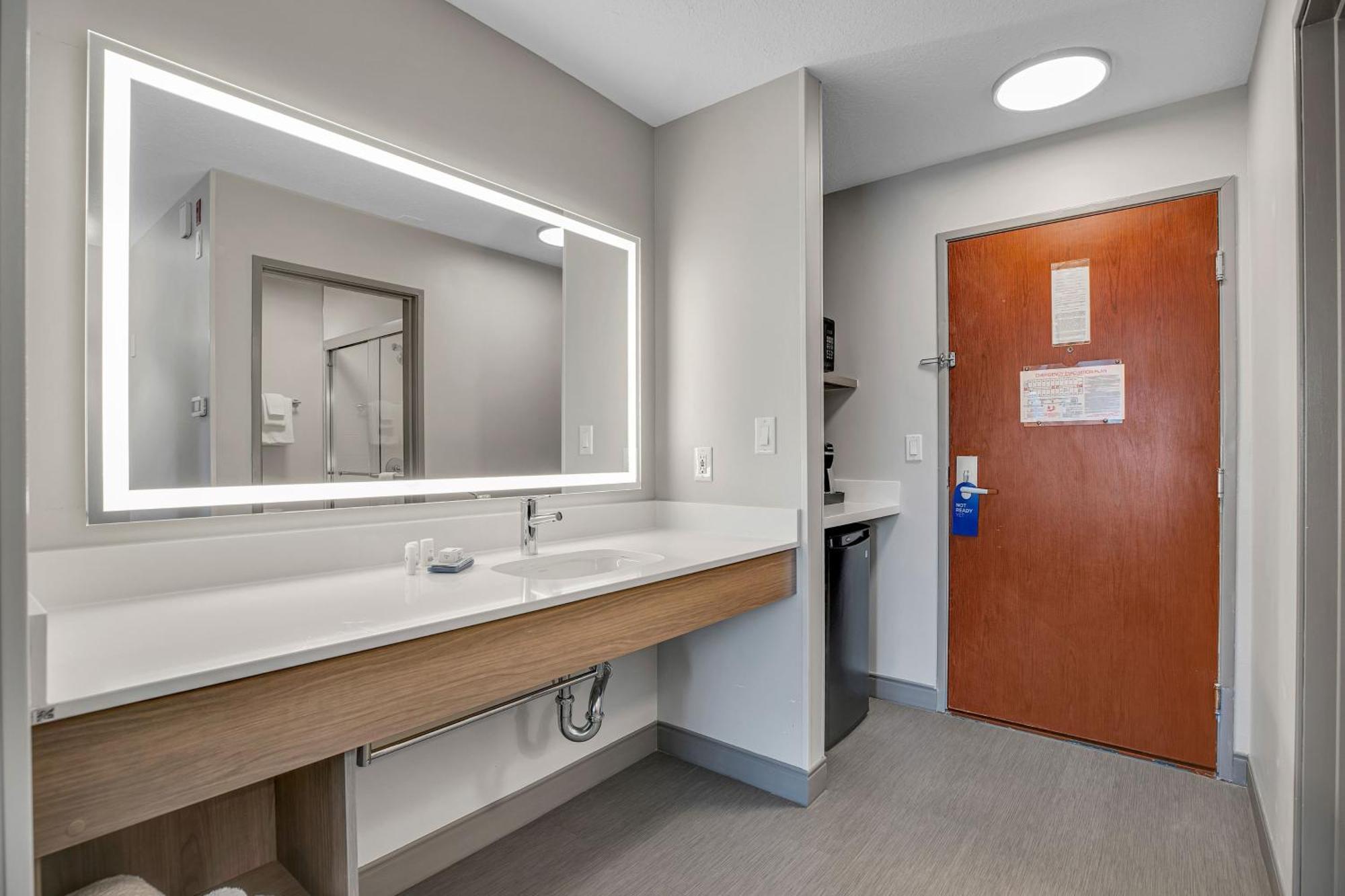Express & - Jantzen By Ihg Portland