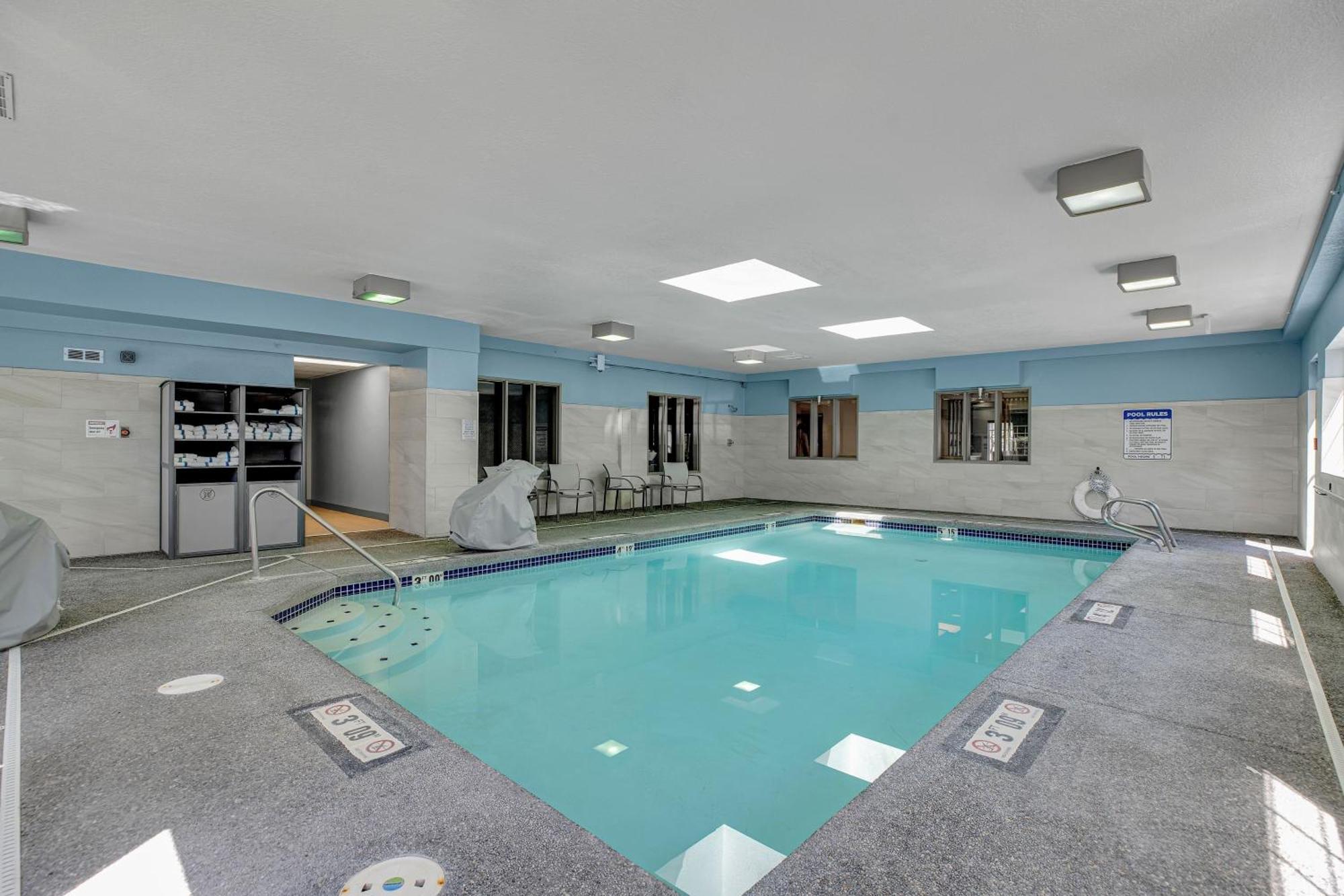 Express & - Jantzen By Ihg Hotel 3*